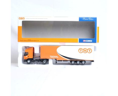  Corgi Renault Premium Step Frame Box Trailer - TNT | Scale: 1:50 | Model Code: CC12111 | Certificate: Yes | Lot Condition: G