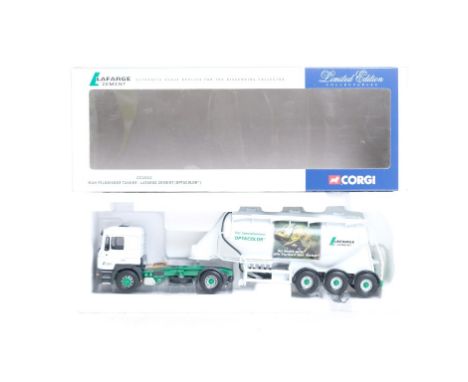  Corgi MAN Feldbinder Tanker - Lafarge Zement (Optacolor) | Scale: 1:50 | Model Code: CC12011 | Certificate: Yes | Lot Condit