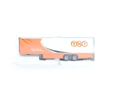  Corgi TNT Trailer | Scale: 1:50 | Model Code:  | Certificate: N/A | Lot Condition: New Model - Missing Some Packaging | Mirr