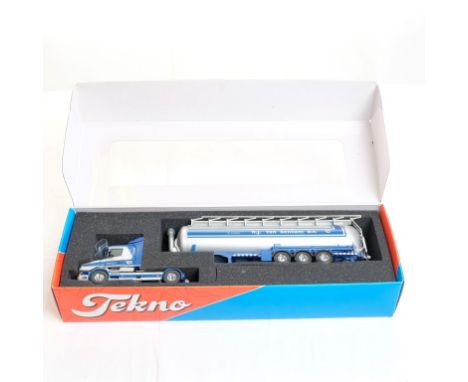  Tekno Scania T164L Torpedo Tractor With Silo-Semitrailer - Van Bentum | Scale: 1:50 | Model Code: 53645 | Certificate: No | 