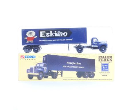  Corgi Mach B Series Semi - Eskimo | Scale: 1:50 | Model Code: 52303 | Certificate: No | Lot Condition: Damaged Paint Work On