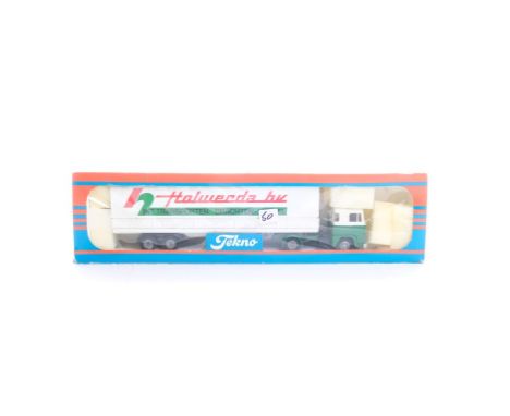  Tekno Scania 141 2 axle Tractor with 2 axle Tilt semi-trailer - Holwerda | Scale: 1:50 | Model Code:  | Certificate: No | Lo