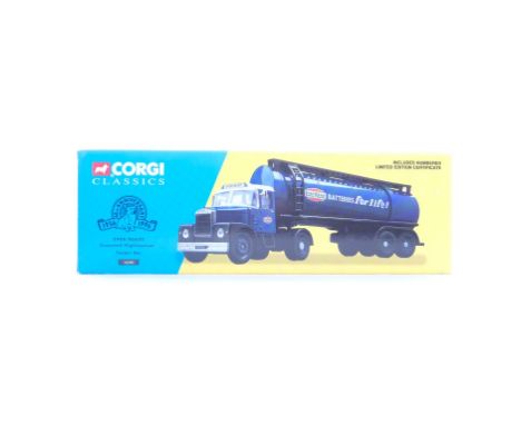  Corgi Scammell Highwayman Tanker Set - Ever Ready | Scale: 1:50 | Model Code: 16303 | Certificate: Yes | Lot Condition: Good