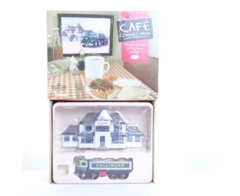  Corgi Café Connection - Foden S21 Tipper With Gravel Load - Moreton C Cullimore & Son LTD - The Towers | Scale: 1:50 | Model