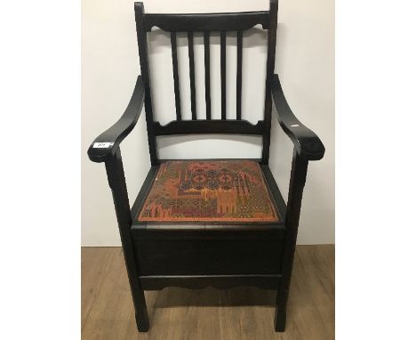 VINTAGE COMMODE CHAIR