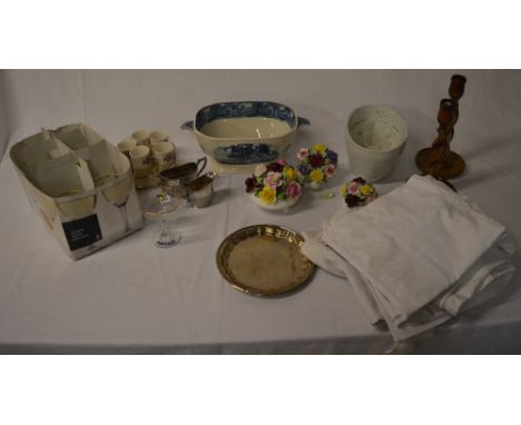 6 Babycham glasses, ceramic posies (af) linen and lace, pair of candlesticks etc