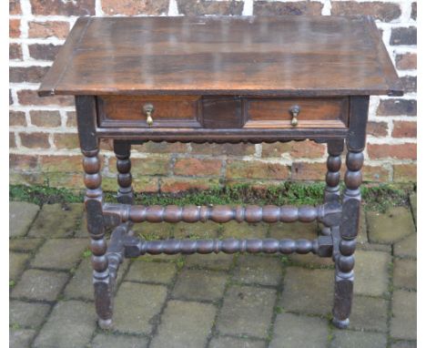 Late 17th/early 18th century oak side table with bobbin turned stretchers & moulded single drawer with drop handles H71cm W67