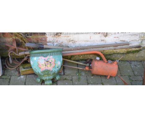 Various garden tools, wall planter and a garden flame gun / flamethrower