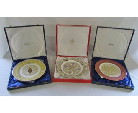 3 Spode commemorative plates - Lincoln Cathedral 703/900, The Iona plate & The Sr Thomas Becket plate 763/800