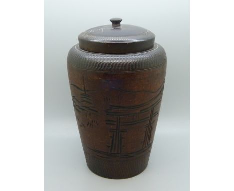 A Japanese wooden tea caddy, 18cm 