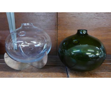 Two 1970's Danish Holmegaard posy vases, one in green, one with metal base 