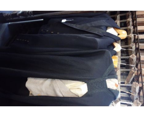 A COLLECTION OF MEN'S VINTAGE EVENING DRESS CLOTHES