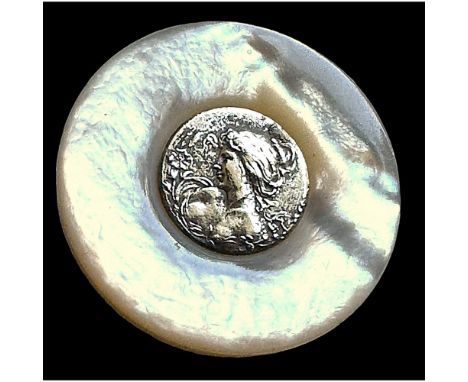 1 Large early 20th century pictorial shell head button. This beautiful thick and heavy pearl button shows much chatoyancy and