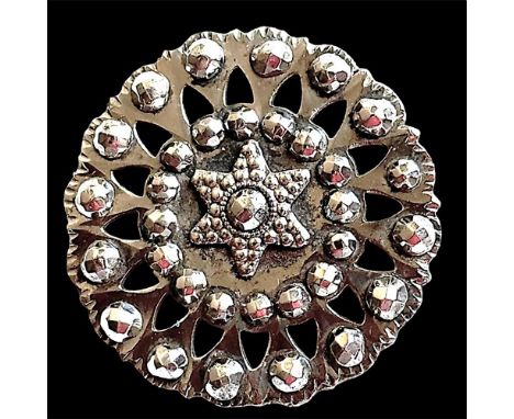 1 Large 18th century star centered Boulton steel button. Here is a beautiful example from the 18th century made by the master
