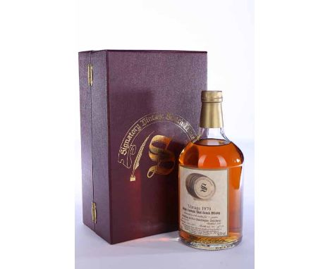 GLENFLAGLER 1970 SIGNATORY AGED 23 YEARS
Lowland Single Malt Scotch Whisky. Distilled 6th October 1970, matured in casks No. 
