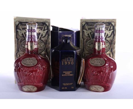 CHIVAS ROYAL SALUTE 21 YEAR OLD RED FLAGON
Blended Scotch Whisky, 750ml, 40% volume, in red velvet pouch, in carton.
GLASGOW 