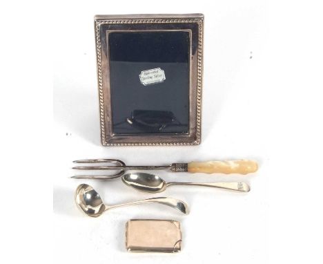 Mixed Lot:  An Elizabeth II silver photograph frame, easel back, hallmarked Sheffield 1989, 15.5 x 11.5cm, a Victorian silver