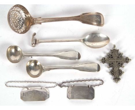 Mixed Lot: A William IV silver fiddle and thread pattern sifting ladle engraved with a Griffin and hallmarked London 1835, ma