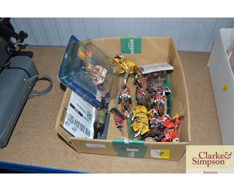 A box containing Del Prado military figures 