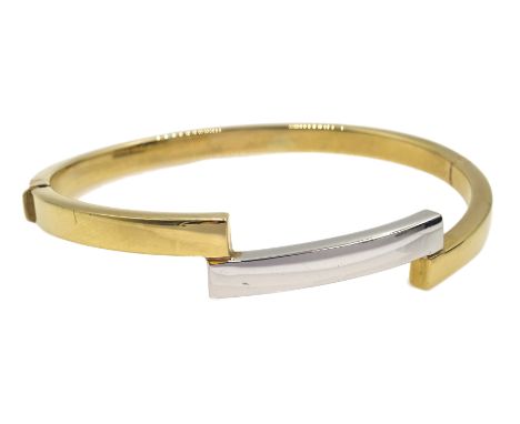 White and yellow gold contemporary design bangle, stamped 9Kt  Condition Report & Further Details approx 10.1gmClick here for