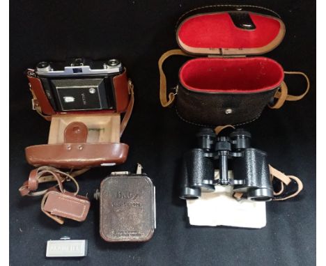 FRENCH 'BABY CINE CAMERA' ZEISS NETTAR CAMERA and a pair of binoculars