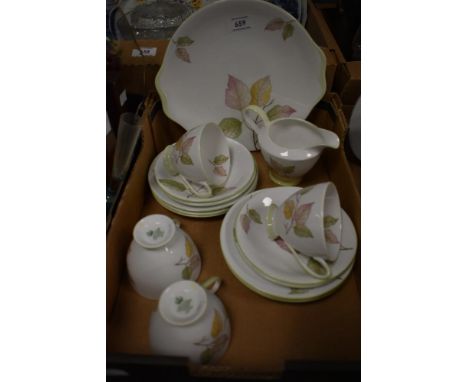 A Royal Standard part tea service having autumnal leaf design and green edging with 16 pieces.
