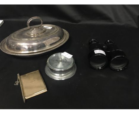 GROUP OF COLLECTABLES, including mouthorgan, binoculars, small barometer, plated items, bijouterie etc.