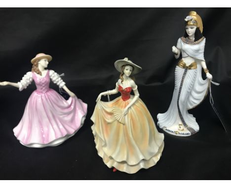 ROYAL WORCESTER 'A PRESENT FOR SANTA' FIGURE, along with another six figures (7)