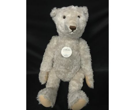 LARGE STEIFF TEDDY BEAR, a replica of the original 1921 model
