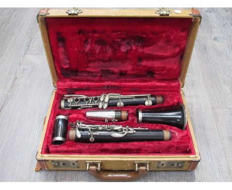 A W.R. Yerke of Indiana clarinet in case 