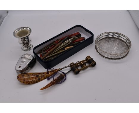 A collector's lot to include: assortment of vintage protractors and drawing pens; Viner's of Sheffield plate urn shaped salt 