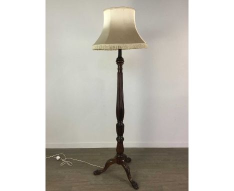 MAHOGANY STANDARD LAMP,with tripod supports
