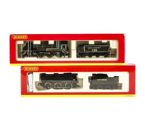 Hornby (China) 00 Gauge Southern Steam Locomotives: R2343 black Q1 C8 and R2580 green King Arthur Class N15 736 'Excalibur', 