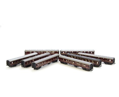 Trix Twin Railway OO Gauge Coaching Stock: in BR maroon, comprising Buffet cars (4), Brake/3rds (2) and 1st/3rd composites (6