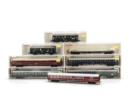 Fleischmann HO Gauge DB Coaching Stock: comprising express stock 5101, 5103, 5104 (4), 5105, 5106, together with 4-wheel stoc