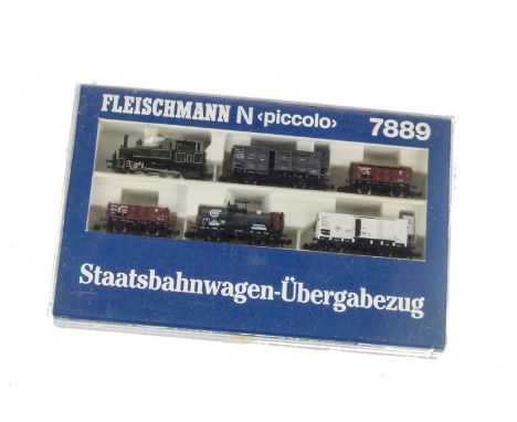 An N Gauge Continental Freight Train Pack by Fleischmann: Piccolo' series no 7889, including K Bay Sts B 0-8-0 tank locomotiv
