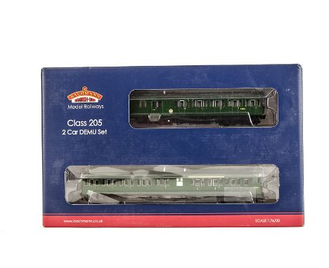 A Bachmann 00 Gauge 31235Z BR green 2H Thumper 2-Car DEMU Set, comprising Power and Trailer Cars, in original box, produced e