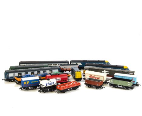 Hornby (Margate) 00 Gauge Locomotives Rolling Stock and Accessories: including Railfreight  grey Class 58 '58001', Inter-City