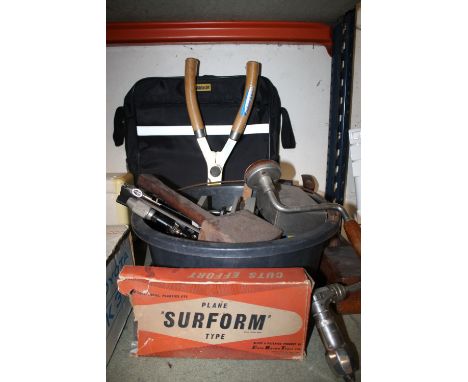 A BUCKET OF WOOD WORKING TOOLS ETC