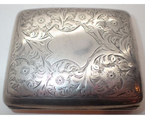 Hallmarked silver card / cigarette case with engraved decoration and gilt interior assay Birmingham 81g