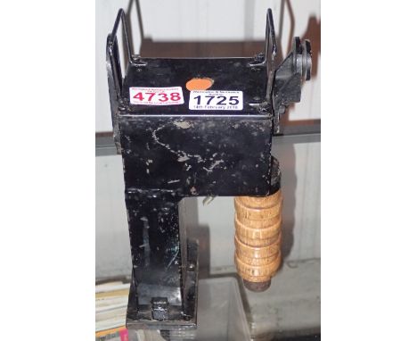 Unknown camera / projector part with trigger and lens