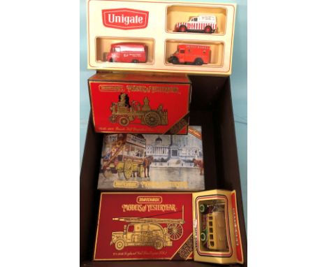 Quantity of boxed Matchbox and Lledo diecast fire engine and omnibus models