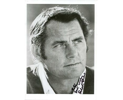 SHAW ROBERT: (1927-1978) English actor, an Academy Award nominee. Shaw portrayed Donald Grant, a cunning SPECTRE assassin, in