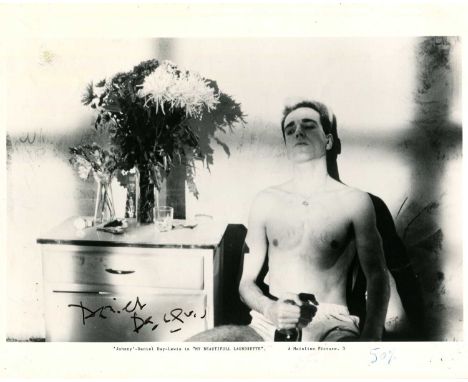 DAY-LEWIS DANIEL: (1957- ) English-born Irish actor, Academy Award winner. Signed 10 x 8 photograph of Day-Lewis seated in a 