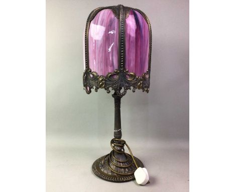 ART NOUVEAU STYLE TABLE LAMP, IN THE MANNER OF TIFFANY, LATE 20TH CENTURY the base cast in brass, the brass shade with glass 