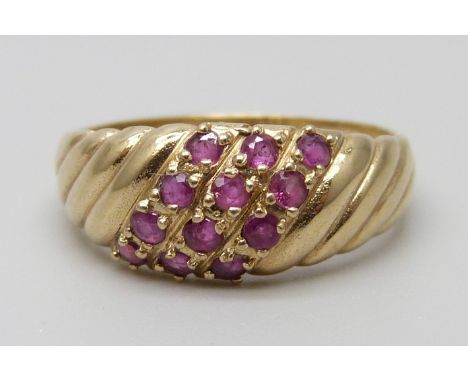 A 9ct gold and ruby ring, 2.8g, O
