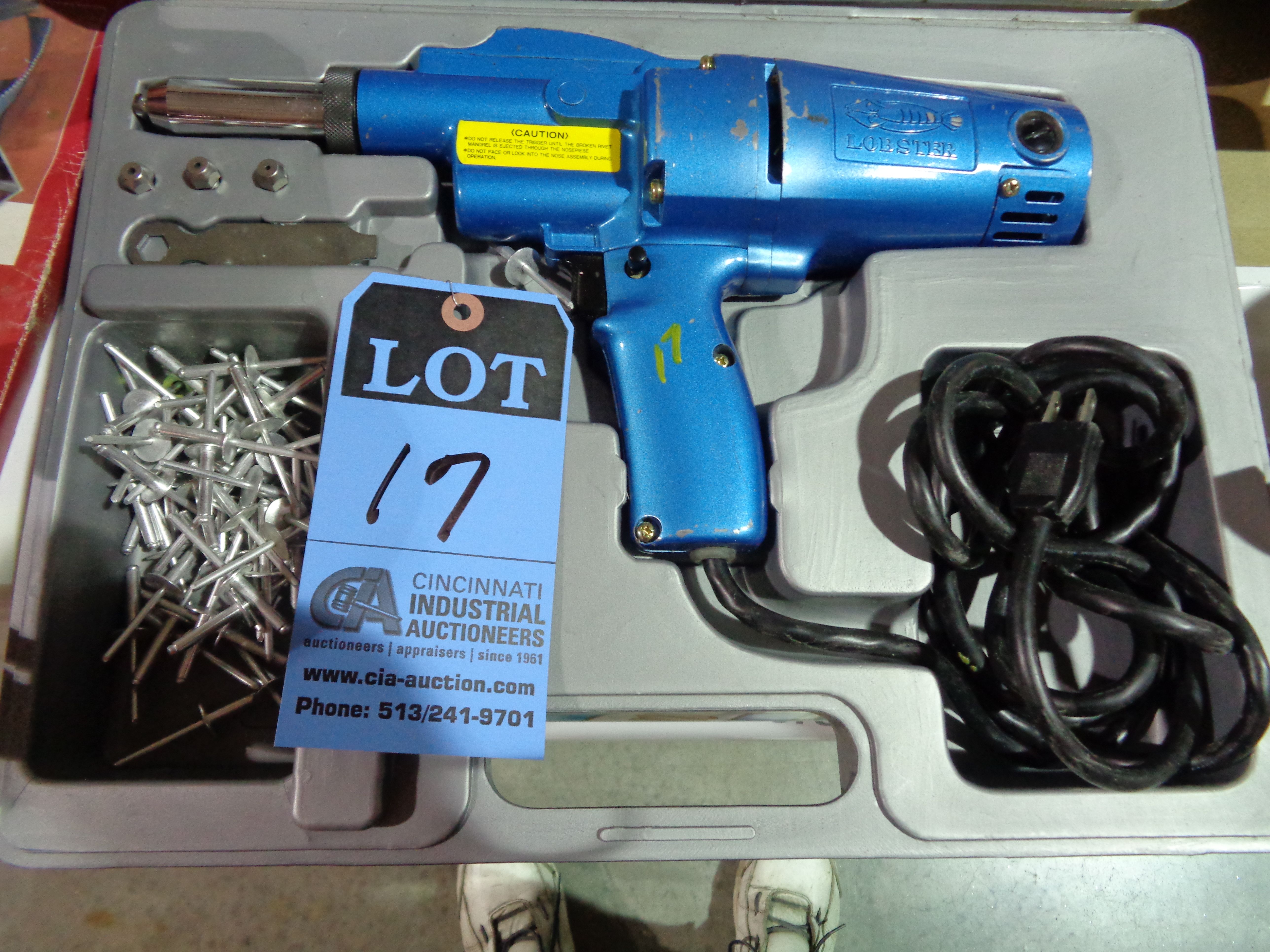 LOBSTER MODEL ER300N ELECTRIC RIVETER