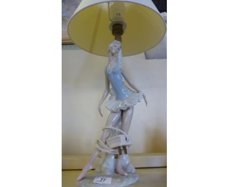 A Nao ballerina figural table lamp.