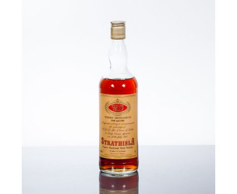 STRATHISLA 1981 ROYAL WEDDING
Highland Scotch Whisky. A vatting of spirits distilled in 1948 and 1961 which commemorates the 