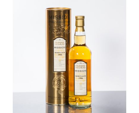 MORTLACH 21 YEAR OLD MURRAY MCDAVID MISSION
Single Speyside Scotch Whisky bottled at Bruichladdich in 2008 by Murray McDavid 